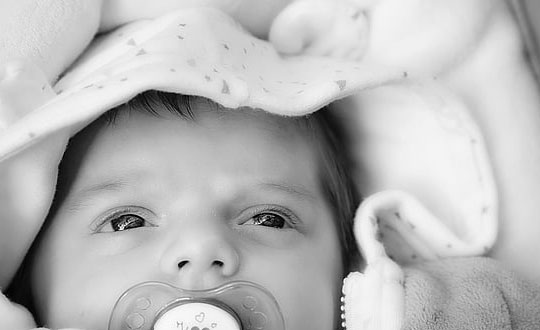 男孩叫什么名字最好聽,男孩好聽的名字大全:溫文爾雅