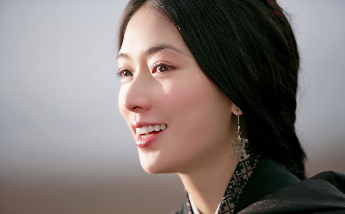 林志玲回應家暴傳聞：沒有家暴，只有抱抱，林志玲名字打分，解析