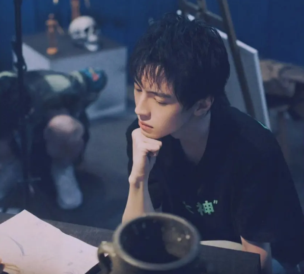 蒲熠星發(fā)新書“有人自從林中墜落”，蒲熠星名字打分，解析