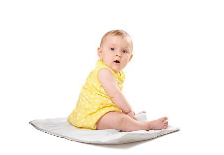 取自《楚辭》中唯美的男孩名字2024,特別大氣好聽!