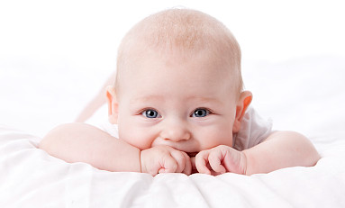 帶三點水的女孩名字,女孩名字三點水洋氣有內涵的名字