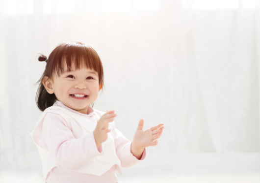 女孩取名：屬蛇女孩取名最吉利的名字，也好聽！