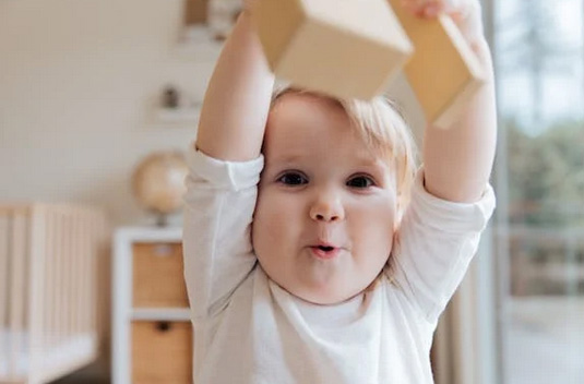 蔣姓男孩取名100分，真是越念越高貴！
