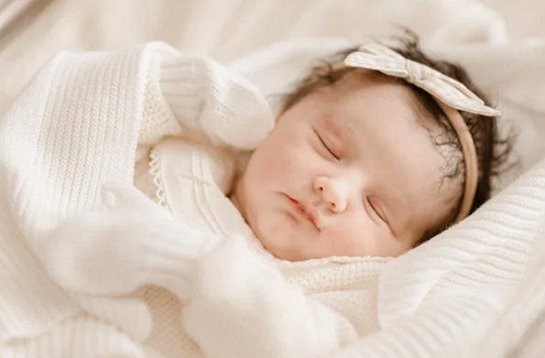 2025屬蛇寶寶起名，為什么蛇寶寶取名需要有草有木？