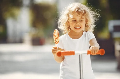 姓趙有創(chuàng)意的名字男,趙姓好聽稀少的男孩名字兩個字