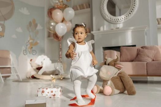 蛇年女寶寶孩名字寓意美好、吉祥的