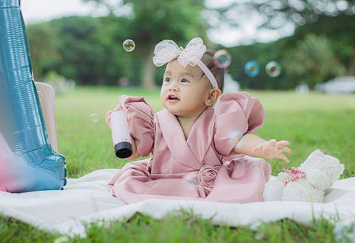 姓王的女孩名字洋氣的，名字網老師推薦這些好名字