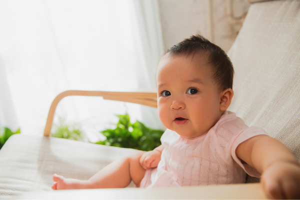 麥姓寶寶起名，姓麥好聽(tīng)女孩的名字有哪些？